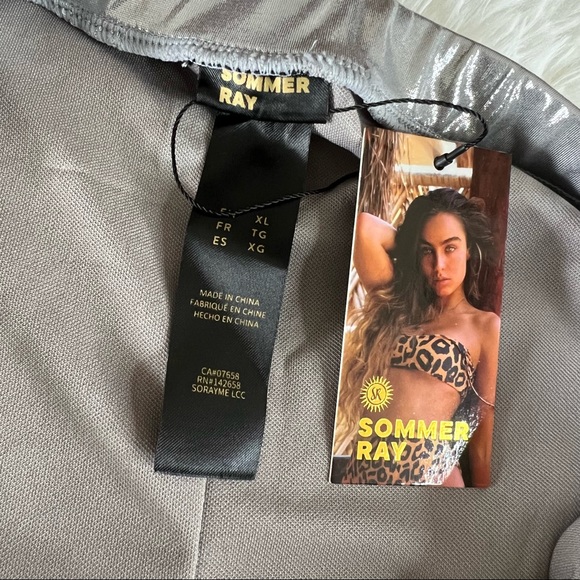 NEW Sommer Ray High Rise Silver Bikini Bottoms Size XL - Picture 3 of 7